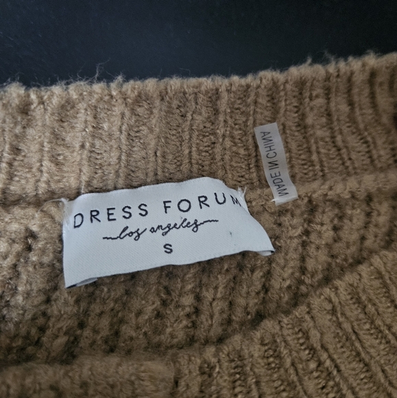 Dress Forum Tan Sienna Button Down Cardigan Size S - Picture 5 of 7